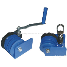 Chicken wire material hoist winch